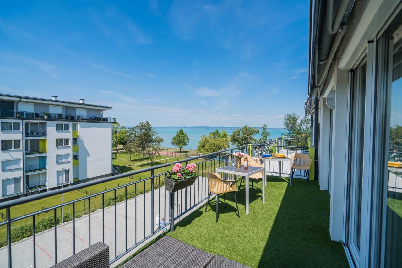 MF Adriana Panorama Apartment Siofok Luaran gambar