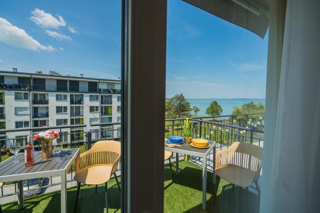 MF Adriana Panorama Apartment Siofok Luaran gambar