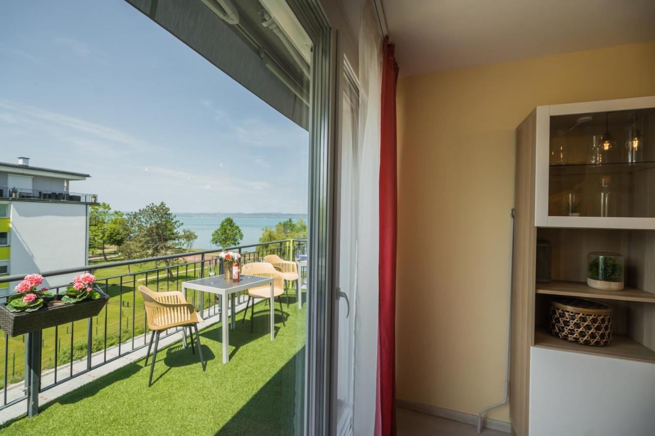 MF Adriana Panorama Apartment Siofok Luaran gambar