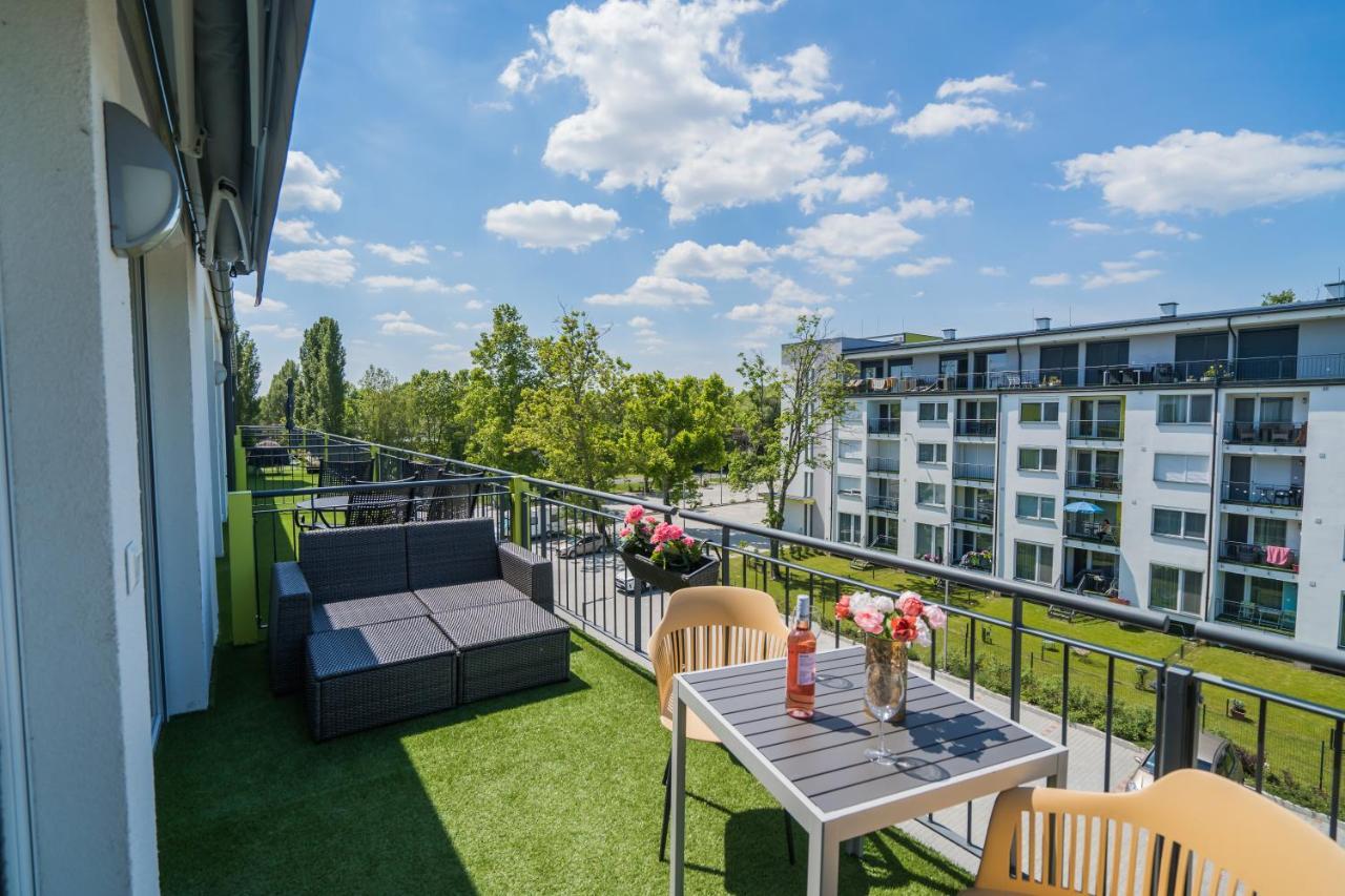 MF Adriana Panorama Apartment Siofok Luaran gambar